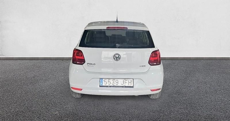 Usado VW Polo Edition 60 CV (44 kW) 2015