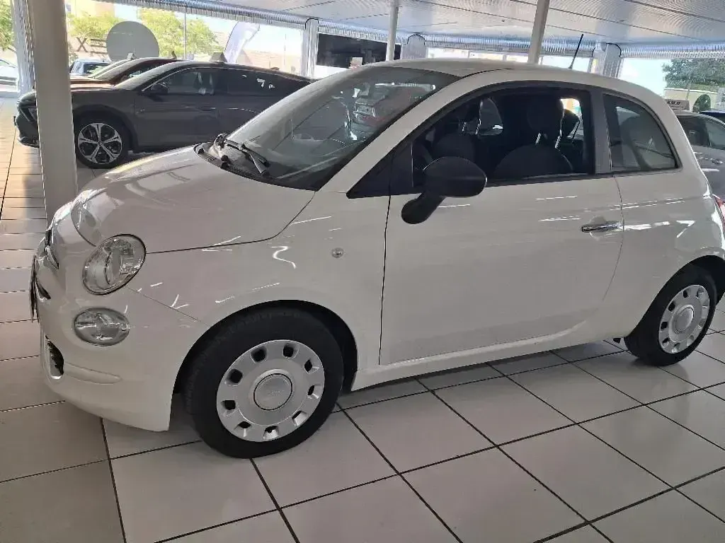 Usado Fiat 500 Dolcevita 71 CV (52 kW) 2024 Blanco Berlina