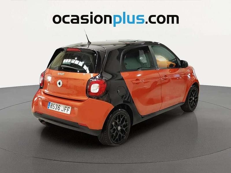 Usado Smart ForFour Passion 71 CV (52 kW) 2015 Naranja Utilitario