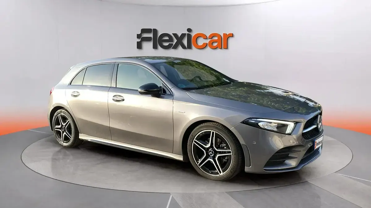 Usado Mercedes A180 116 CV (85 kW) 2021 Berlina