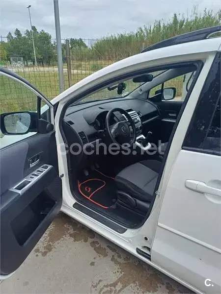Usado Mazda 5 Active 143 CV (105 kW) 2007 Blanco Monovolumen