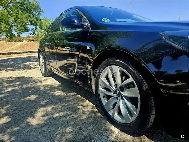 Usado Opel Insignia Excellence 136 CV (100 kW) 2017 Negro Berlina