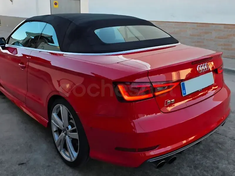 Usado Audi A3 Cabriolet 300 CV (220 kW) 2015 Rojo Descapotable