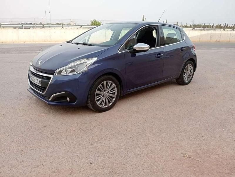 Usado Peugeot 208 Style 99 CV (72 kW) 2016 Azul Utilitario