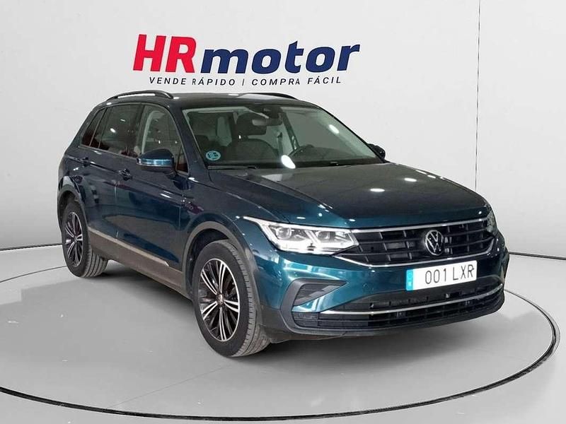 Negro Usado 2022 VW Tiguan Life SUV | 23.200 € (Buen precio) - Imagen 1/4