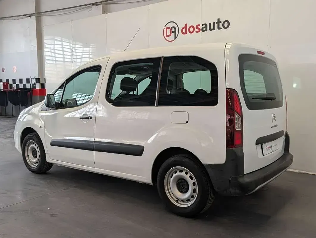 Usado Citroën e-Berlingo Live 102 CV (75 kW) 2018 Blanco Monovolumen