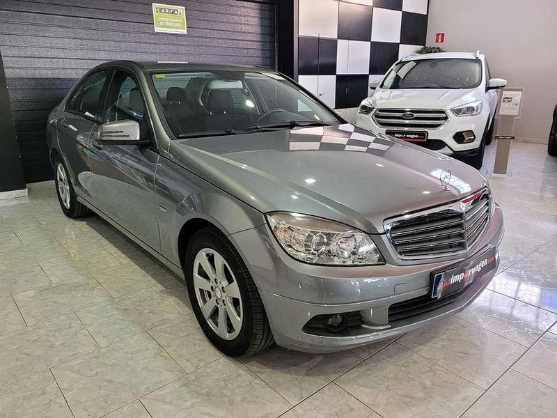Usado Mercedes C180 Edition 156 CV (114 kW) 2011 Plateado Berlina