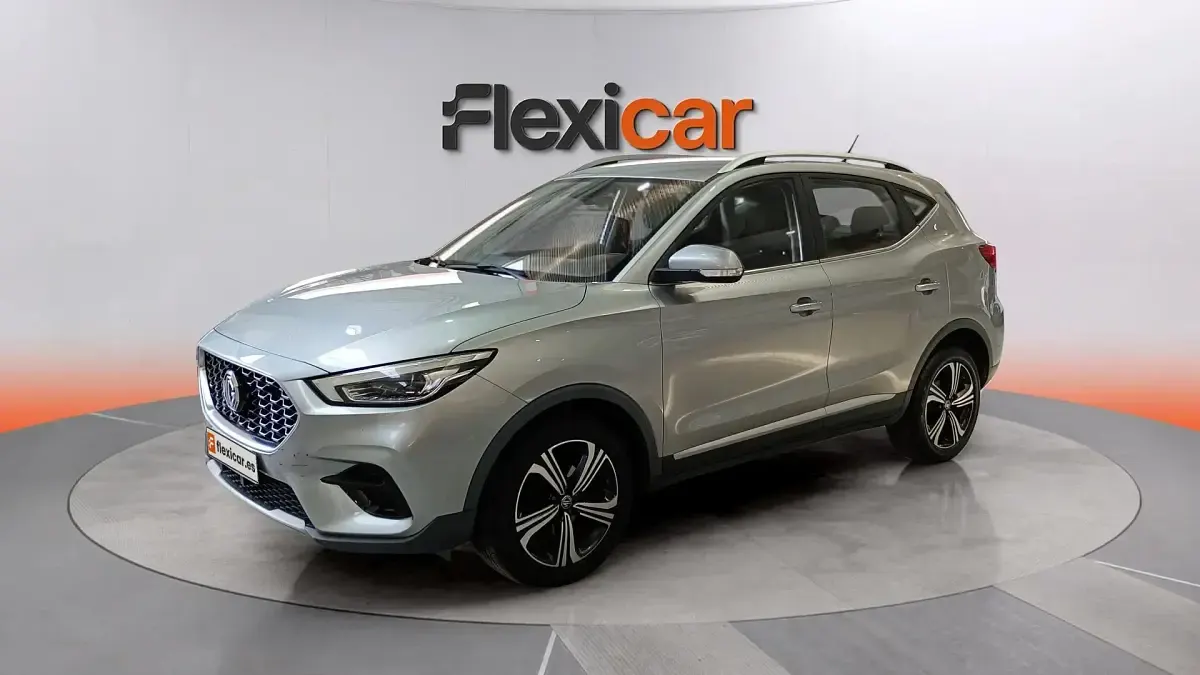 Usado MG ZS Comfort 106 CV (77 kW) 2022 Gris SUV