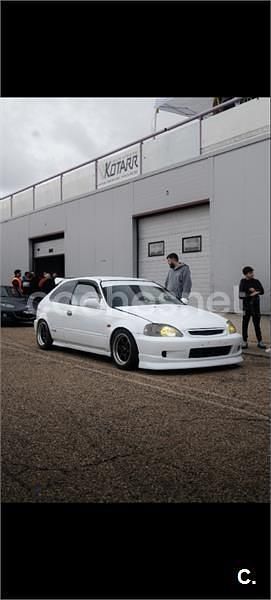 Usado Honda Civic LS 114 CV (83 kW) 1997 Blanco Berlina