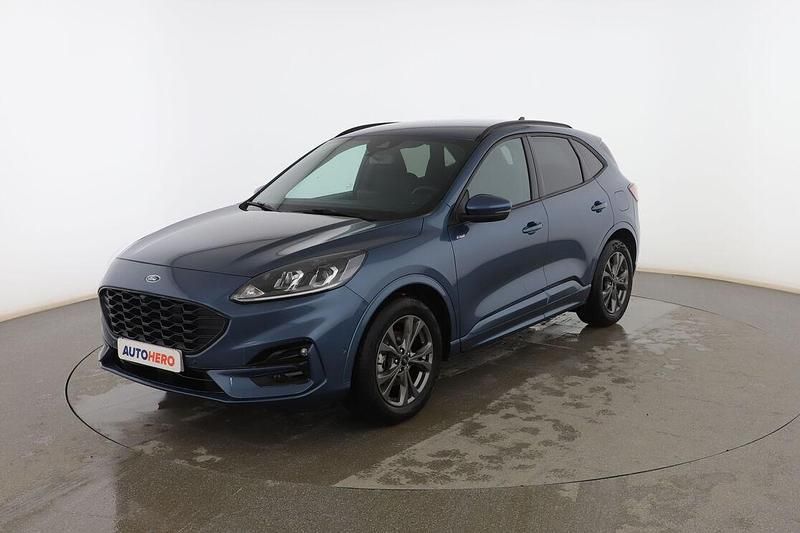 Usado Ford Kuga ST-Line 150 CV (110 kW) 2024 Azul SUV