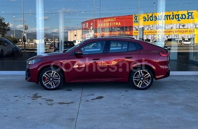 Novo BMW X2 Comfort Edition 170 HP (125 kW) 2025 Vermelho SUV