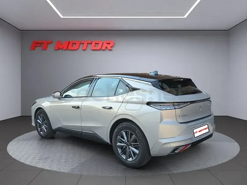 Usado DS Automobiles DS4 Bastille 225 CV (165 kW) 2023 Beige SUV