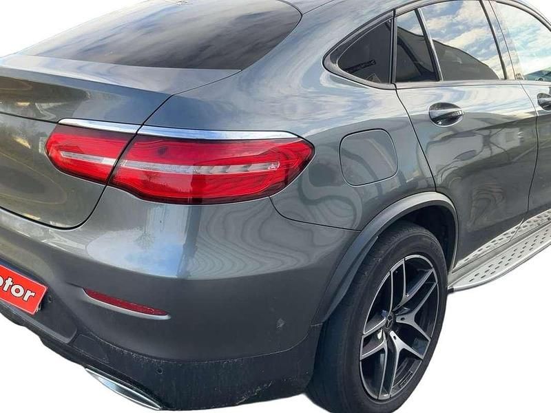 Usado Mercedes GLC250 204 CV (150 kW) 2019 Azul SUV