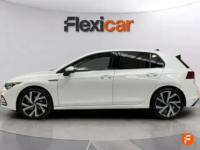Occasion VW Golf VIII Life 150 ch (110 kW) 2023 Blanc Berline