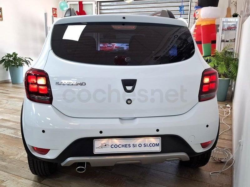 Usado Dacia Sandero Comfort 95 CV (69 kW) 2019 Blanco Berlina