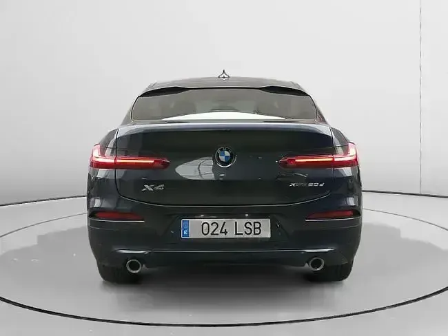 Usado BMW X4 Performance 190 HP (139 kW) 2021 Cinzento SUV