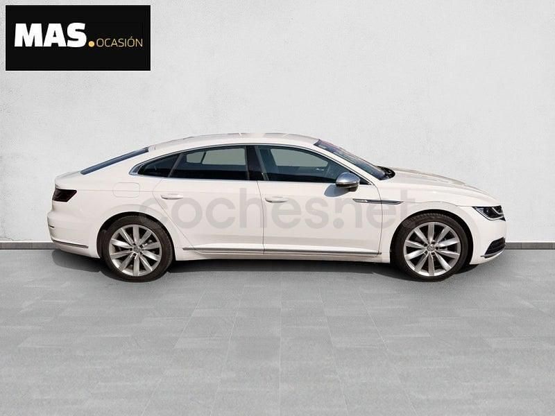 Occasion VW Arteon Elegance 150 ch (110 kW) 2018 Blanc Citadine