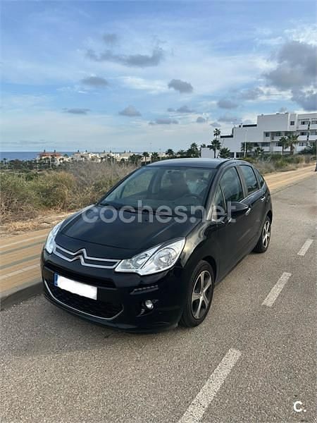 Usado Citroën C3 Live 99 CV (72 kW) 2016 Negro Berlina