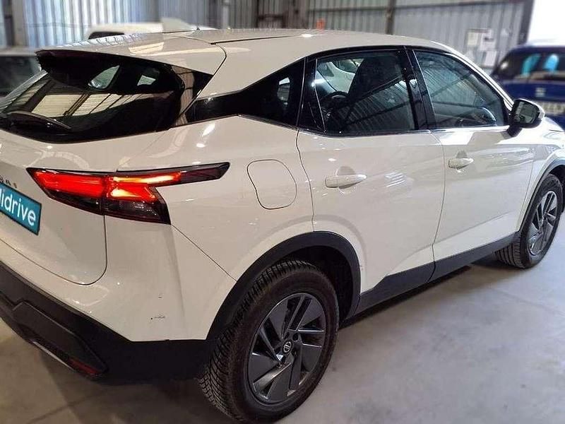 Usado Nissan Qashqai Acenta 140 CV (102 kW) 2021 Blanco SUV