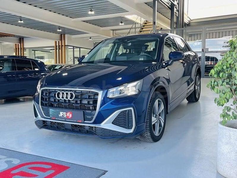 Usado Audi Q2 Advanced Plus 116 CV (85 kW) 2022 Azul SUV