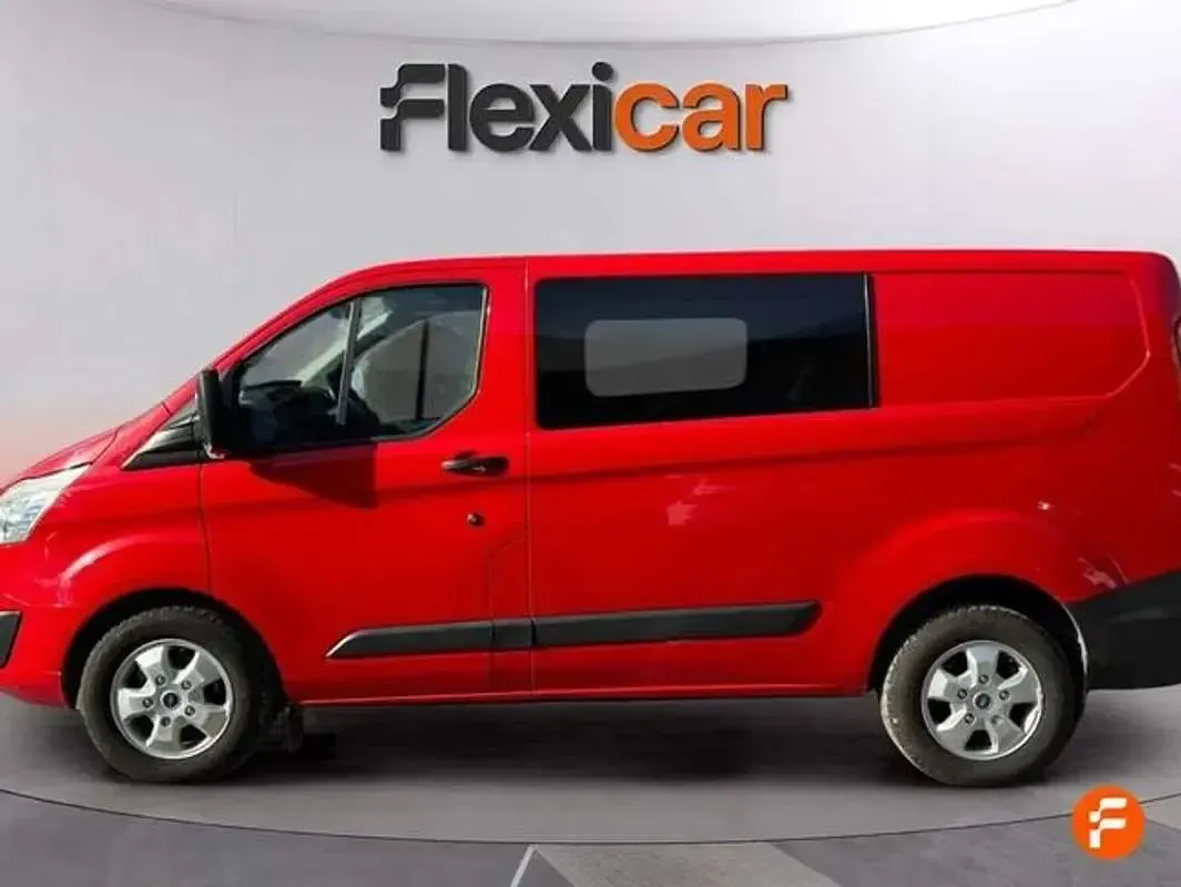 Usado Ford Transit Custom 125 CV (91 kW) 2015 Rojo Van