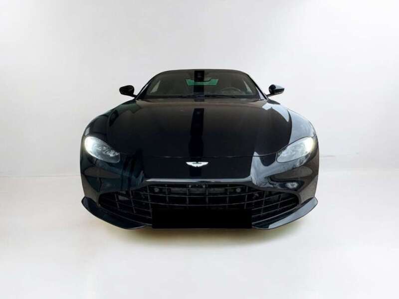 Negro Nuevo 2024 Aston Martin Vantage Coupe | 185.000 € (Super precio) - Imagen 1/3