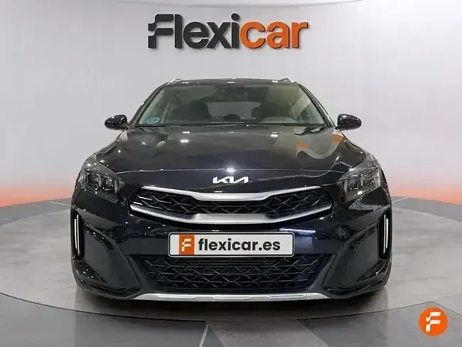 Usado Kia XCeed 160 HP (117 kW) 2023 Preto SUV