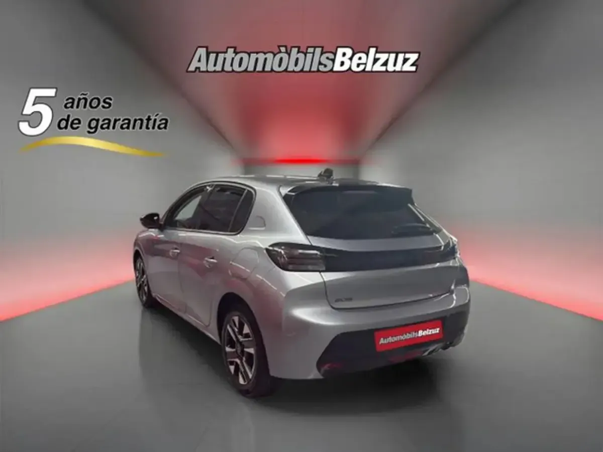 Usado Peugeot 208 Style 102 CV (75 kW) 2025 Gris Utilitario