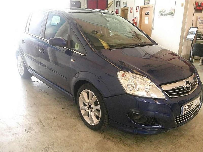 Usado Opel Zafira Cosmo 120 CV (88 kW) 2009 Azul Monovolumen