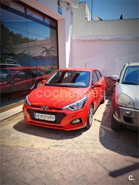 Rojo Usado 2019 Hyundai i20 Berlina | 13.000 € (Precio justo) - Imagen 1/2