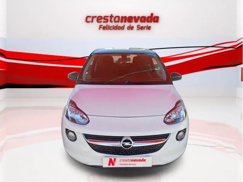 Usado Opel Adam Rocks 87 CV (63 kW) 2016 Blanco Utilitario