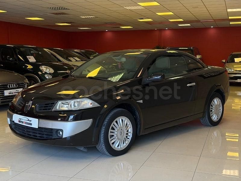 Usado Renault Mégane Cabriolet Privilege 130 CV (95 kW) 2007 Negro Descapotable
