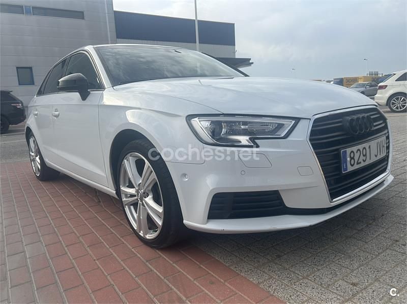 Usado Audi A3 110 CV (80 kW) 2016 Blanco Berlina