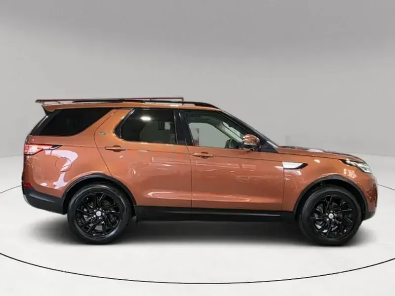 Usado Land Rover Discovery Sport HSE Luxury 240 CV (176 kW) 2018 Naranja SUV