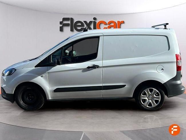 Usado Ford Tourneo Courier Trend 100 CV (73 kW) 2020 Blanco Monovolumen