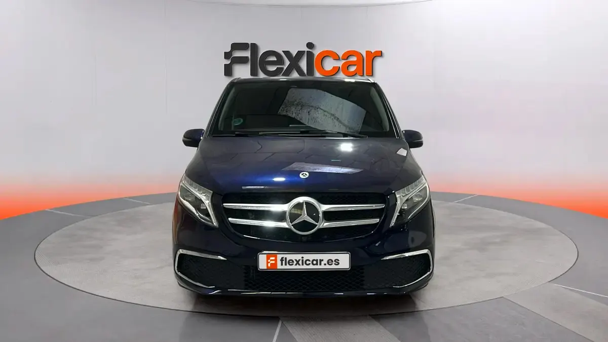 Usado Mercedes V300 Avantgarde 239 CV (175 kW) 2021 Azul Monovolumen