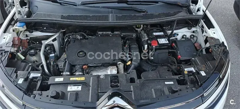 Usado Citroën C5 Aircross Shine 131 CV (96 kW) 2021 Blanco SUV