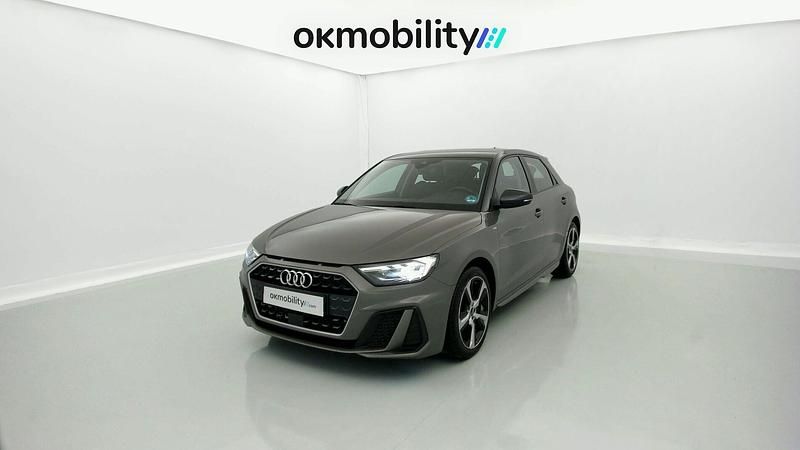 Chronosgrau met. Usado 2023 Audi A1 Sportback S-Line Utilitario | 19.260 € (Buen precio) - Imagen 1/4