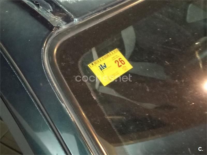 Verde Usado 2000 Renault Mégane Coupé Dynamique Coupe | 1300 € - Imagen 1/4