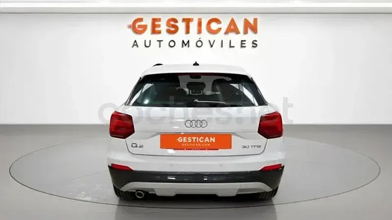 Usado Audi Q2 Design 116 CV (85 kW) 2020 Blanco SUV