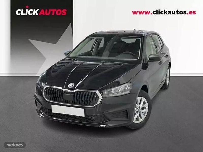 Negro Usado 2025 Skoda Fabia Essence | 16.600 € (Precio justo) - Imagen 1/4