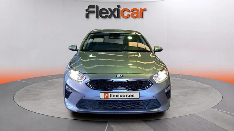 Usado Kia Ceed 101 CV (74 kW) 2020 Gris Utilitario