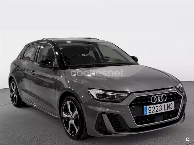 Usado Audi A1 Sportback S-Line 110 CV (80 kW) 2021 Gris / plata Utilitario