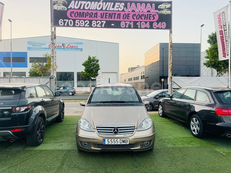 Usado Mercedes A150 Avantgarde 95 CV (69 kW) 2006 Beige Monovolumen