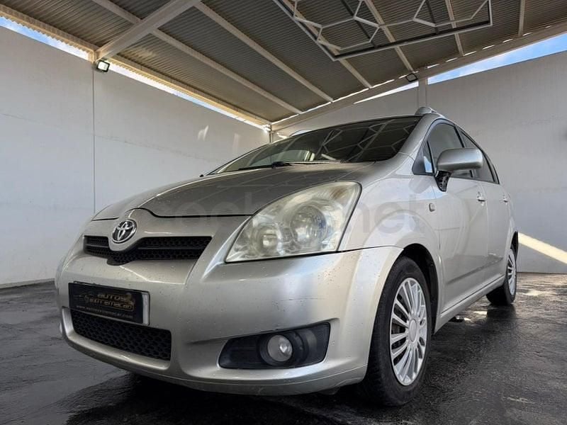 Usado Toyota Corolla Verso Luna 136 CV (100 kW) 2007 Gris / plata Monovolumen