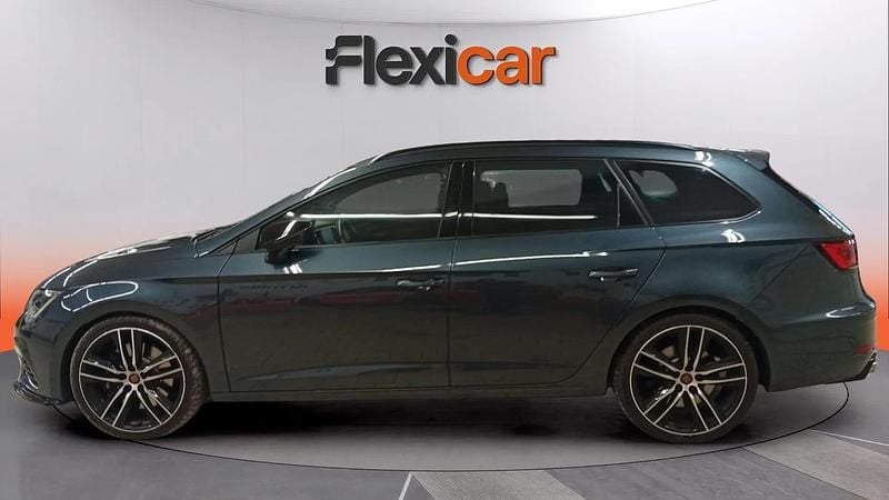 Usado Seat Leon ST 4Drive 300 CV (220 kW) 2019 Gris Familiar