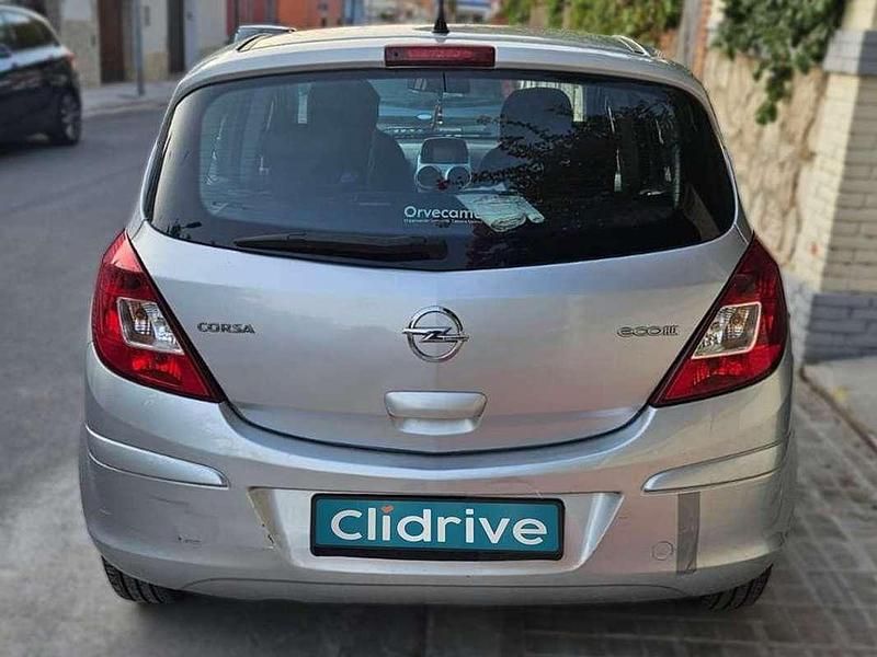 Usado Opel Corsa Selective 75 CV (55 kW) 2013 Gris / plata Utilitario