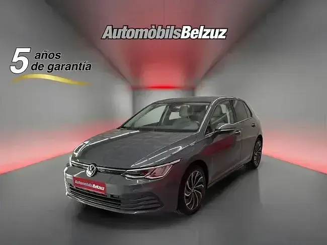 Usado VW Golf VIII Life 116 CV (85 kW) 2022 Utilitario