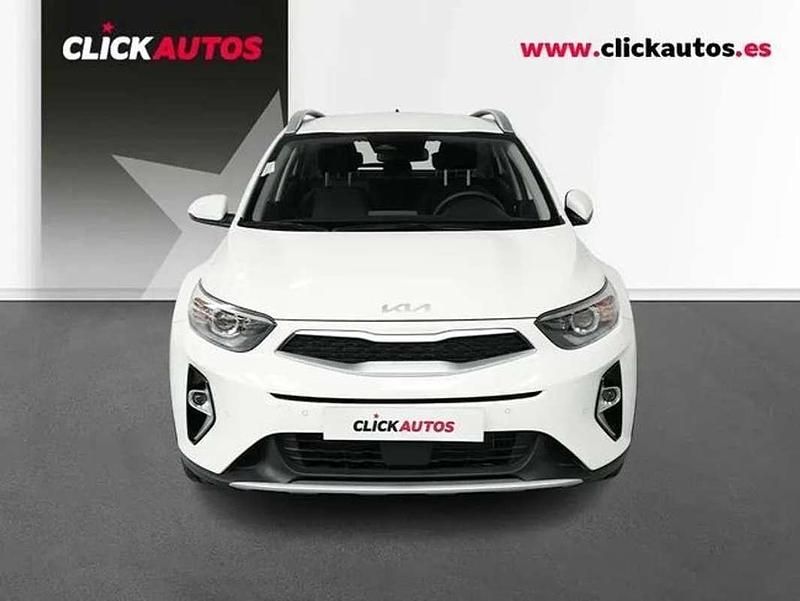 Usado Kia Stonic 79 CV (58 kW) 2025 Blanco SUV