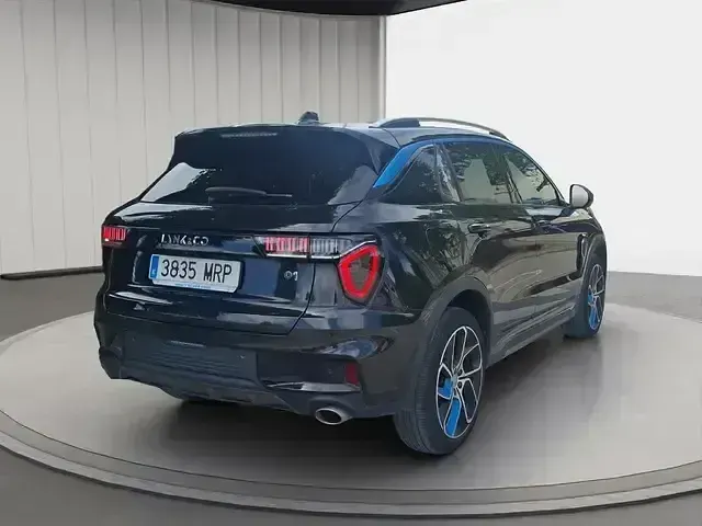 Usado Lynk & Co 01 261 CV (191 kW) 2024 Negro SUV